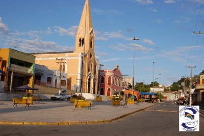 Constru��o e reformas das pra�as